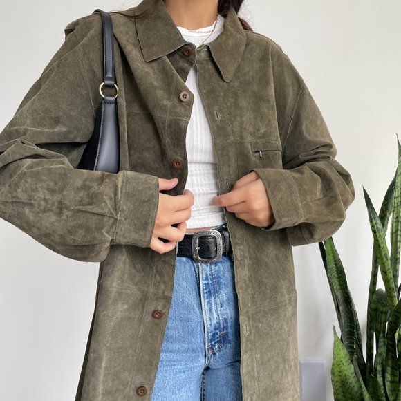 Vintage 100% suede leather shirt jacket / shacket in olive green - Picture 3 of 13